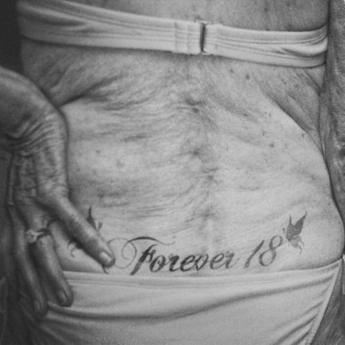 Πως θα είναι τα τατουάζ σας σε 40 χρόνια από τώρα ; (Φωτογραφίες) - Εικόνα14