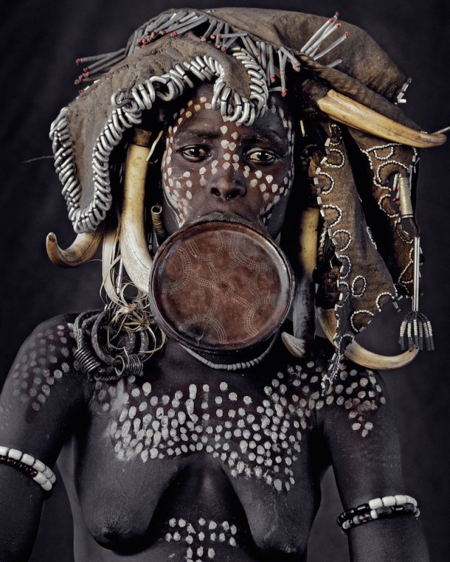 Οι 35 φυλές που σε λίγο καιρό θα εξαφανιστούν μέσα από συγκλονιστικές φωτογραφίες - Εικόνα14