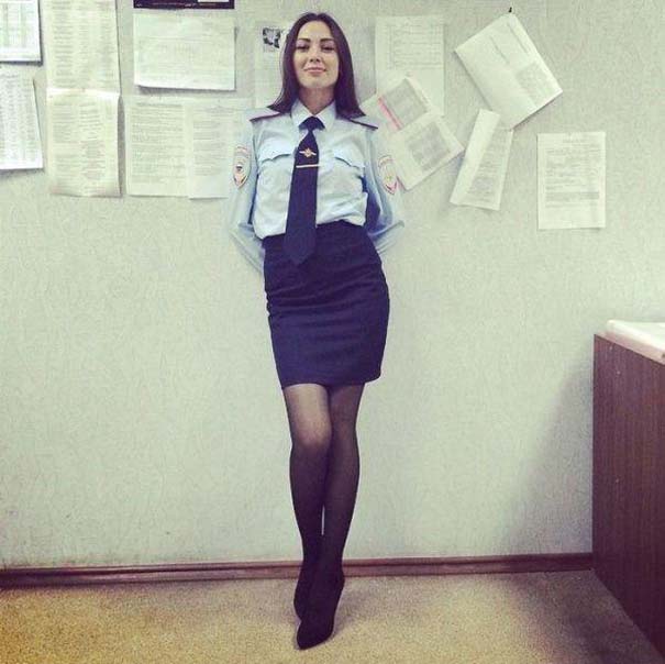 Φωτογραφίες από αστυνομικίνες στη Ρωσία που παρακαλάς να σε… συλλάβουν! - Εικόνα1