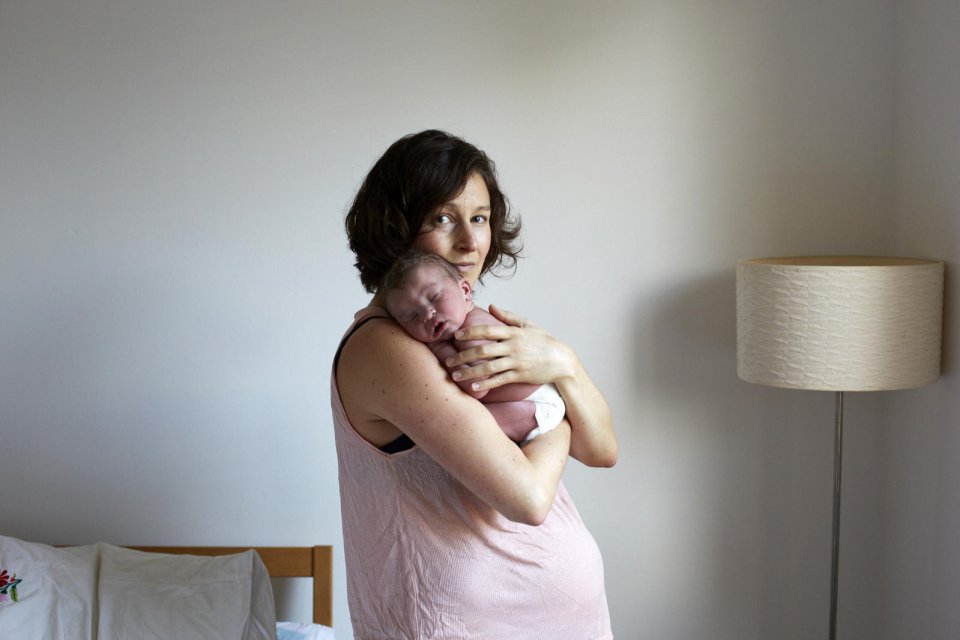 Φωτογραφίζοντας γυναίκες με τα νεογνά μωρά τους. Πανέμορφες φωτογραφίες! - Εικόνα26