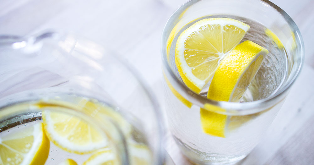 20 λόγοι για να πιούμε το πρωί νερό με λεμόνι! - Εικόνα0