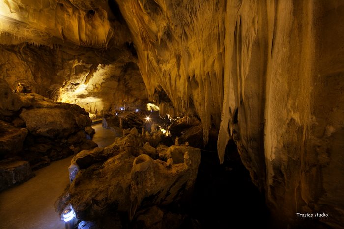 Η μαγευτική σπηλιά που είχε τη φήμη ότι «έκρυβε» έναν.. δράκο στη Καστοριά - Εικόνα 11
