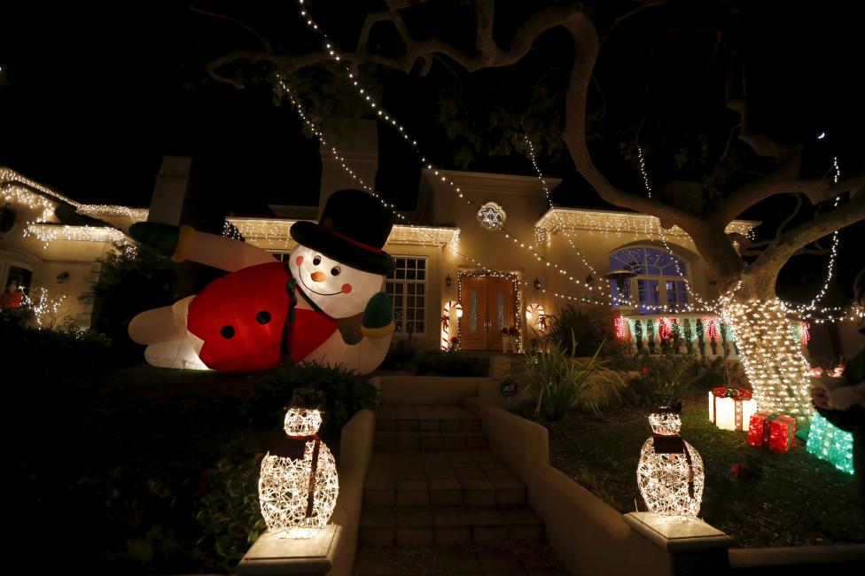 «Μάχη» για τα 20 καλύτερα στολισμένα χριστουγεννιάτικα σπίτια των ΗΠΑ (εικόνες) - Εικόνα11