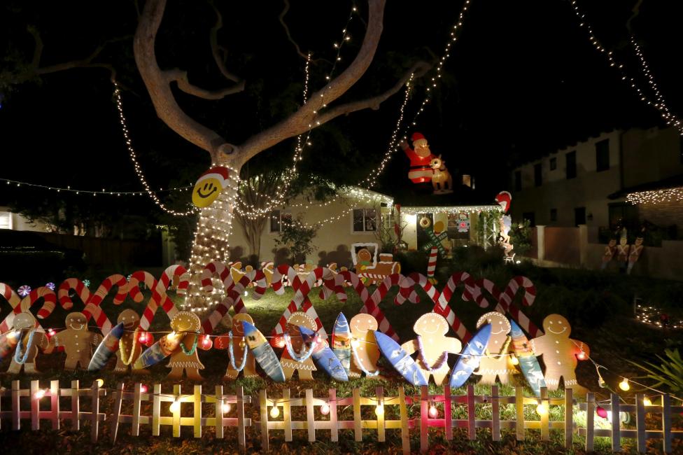 «Μάχη» για τα 20 καλύτερα στολισμένα χριστουγεννιάτικα σπίτια των ΗΠΑ (εικόνες) - Εικόνα17