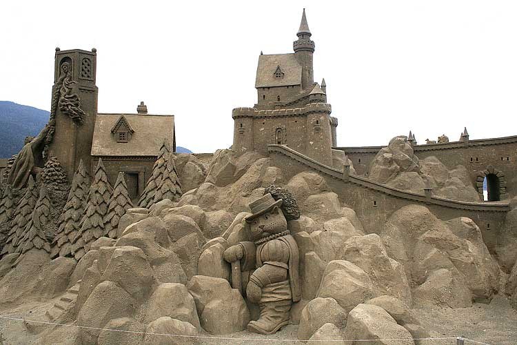 Οι ομορφότερες δημιουργίες που φτιάχτηκαν από άμμο παραλίας! (φωτογραφίες) - Εικόνα14