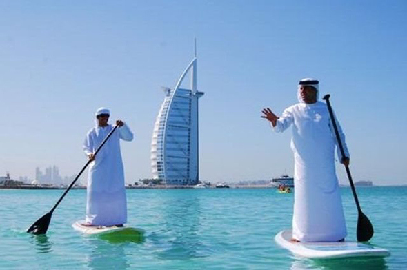 20 περίεργες φωτογραφίες που μπορούν να τραβηχτούν μόνο στο Dubai (εικόνες) - Εικόνα3