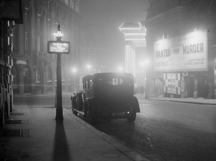 Ατμοσφαιρικές φωτογραφίες του ομιχλώδους Λονδίνου στον 20ο αιώνα - Εικόνα 5