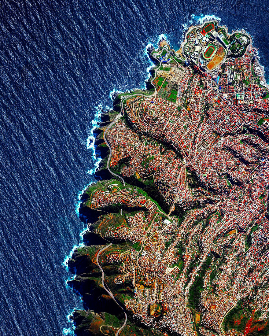20 εκπληκτικές δορυφορικές φωτογραφίες που θα αλλάξουν τον τρόπο που βλέπετε τον κόσμο - Εικόνα 9