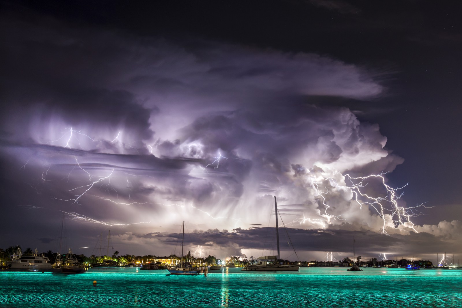 20 Εκπληκτικές φωτογραφίες από τον μεγαλύτερο κυνηγό καταιγίδων. Εντυπωσιακές. - Εικόνα 3