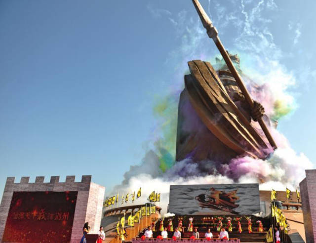 Το εντυπωσιακό άγαλμα του Κινέζικου Θεού του πολέμου που ζυγίζει 1320 τόνους - Εικόνα 10