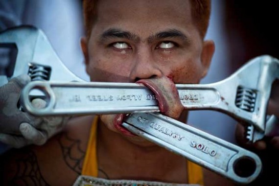 Τα 20 πιο extreme piercing στον κόσμο! - Εικόνα 20