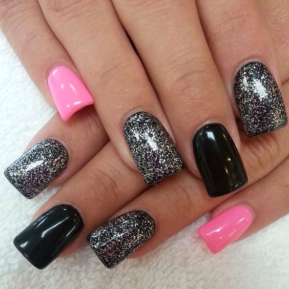 Φανταστική η καινούρια τάση της μόδας με μαύρο και ρόζ νύχια.! - Εικόνα4