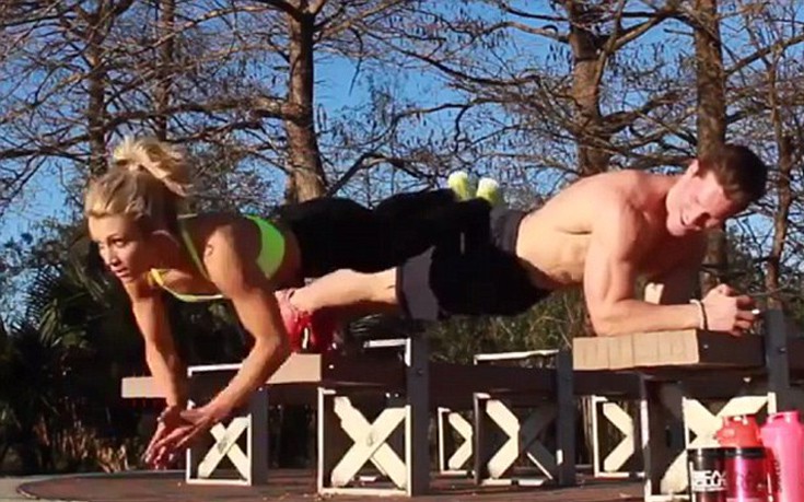 Το fitness ζευγάρι που έγινε «viral» με τα ακροβατικά του - Εικόνα 5