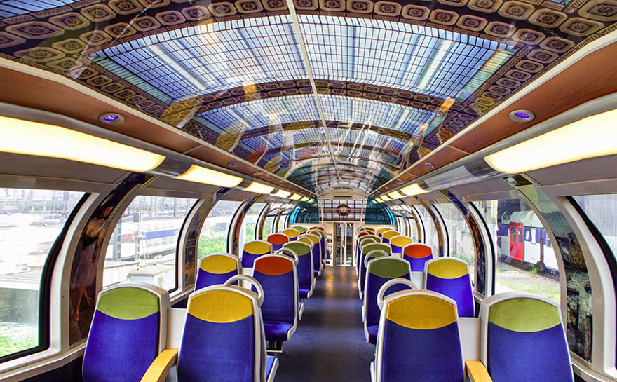Γαλλικά Τρένα Μετατρέπονται σε Κινούμενα Μουσεία Τέχνης! - Εικόνα 2