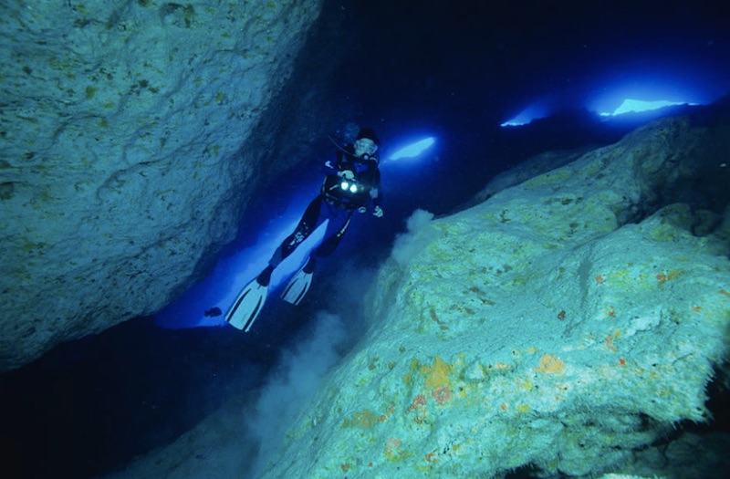 Υποβρύχια σπήλαια τόσο ονειρικά που ίσως κρύβουν και γοργόνες - Εικόνα 3