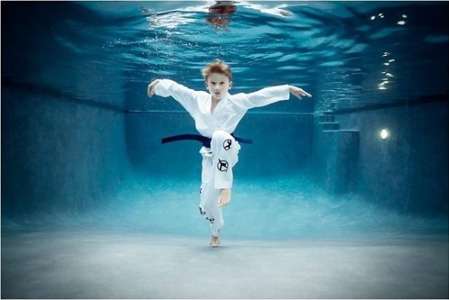 Οι υποβρύχιοι αθλητές μέσα από τον φακό της Alix Martinez - Εικόνα 16