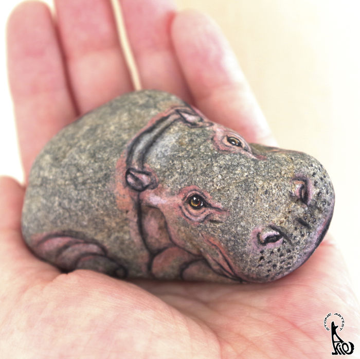 Κάποιος ζωγραφίζει ζωάκια πάνω σε πέτρες και είναι ότι πιο χαριτωμένο! - Εικόνα 4