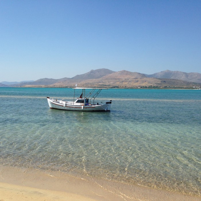 Η Καραϊβική τελικά δεν είναι και τόσο μακριά.. Γνωρίστε το ελληνικό νησάκι, μόλις 19 τ. χλμ, με τις καλύτερες παραλίες στον κόσμο! - Εικόνα 20