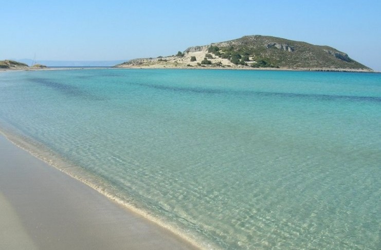 Η Καραϊβική τελικά δεν είναι και τόσο μακριά.. Γνωρίστε το ελληνικό νησάκι, μόλις 19 τ. χλμ, με τις καλύτερες παραλίες στον κόσμο! - Εικόνα 3