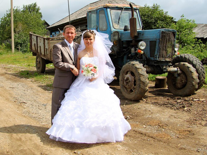 Κλασσικές φωτογραφίες γάμου στη Ρωσία - Εικόνα 1