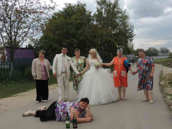 Κλασσικές φωτογραφίες γάμου στη Ρωσία - Εικόνα 19