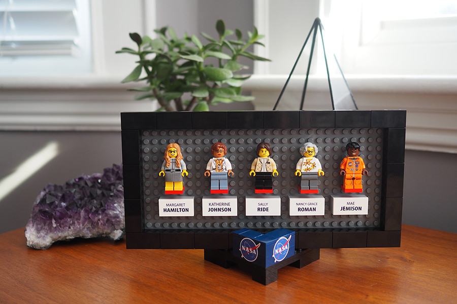 Η Lego με τις νέες φιγούρες της τιμά τις γυναίκες της επιστήμης, ξεκινώντας από τις «γυναίκες της ΝΑSA» - Εικόνα10