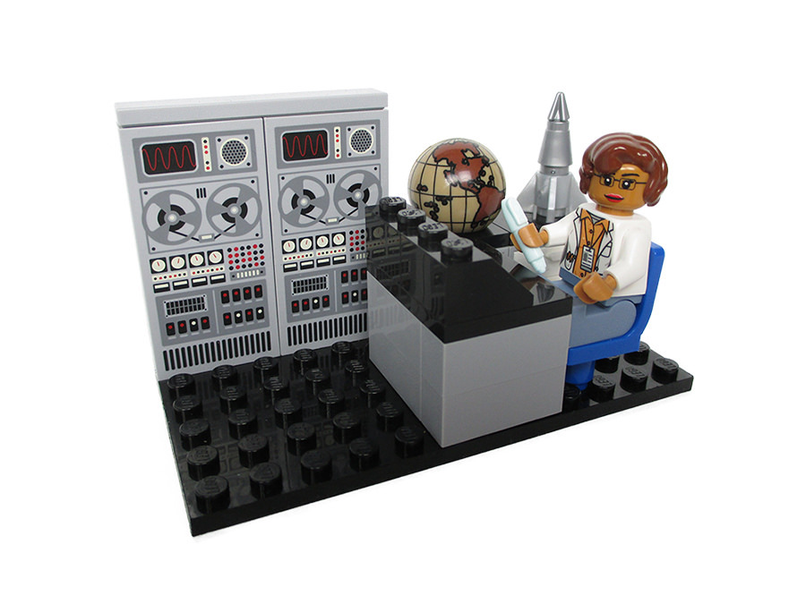 Η Lego με τις νέες φιγούρες της τιμά τις γυναίκες της επιστήμης, ξεκινώντας από τις «γυναίκες της ΝΑSA» - Εικόνα3