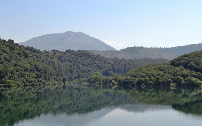 Λίμνη Ζηρού: Μια λίμνη μοναδικής ομορφιάς που λίγοι γνωρίζουν - Εικόνα 4