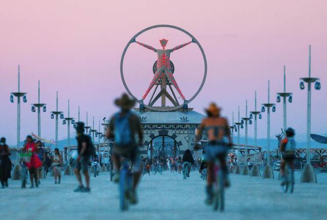Μερικές απο τις καλύτερες φωτογραφίες του φετινού φεστιβάλ Burning Man - Εικόνα 14