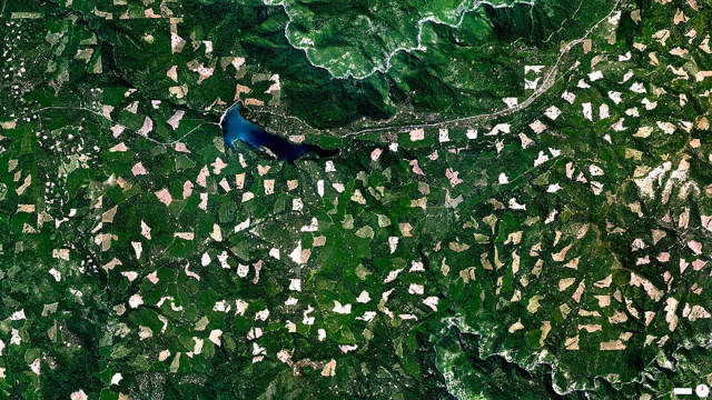 30 μοναδικές δορυφορικές φωτογραφίες που τονίζουν την ομορφιά του πλανήτη μας - Εικόνα 27