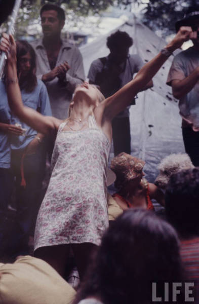 Μοναδικές εικόνες απο το Woodstock το 1969 - Εικόνα 32