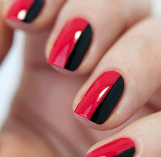 10 nail designs που δίνουν έμπνευση για να δεις το κόκκινο βερνίκι αλλιώς! - Εικόνα6