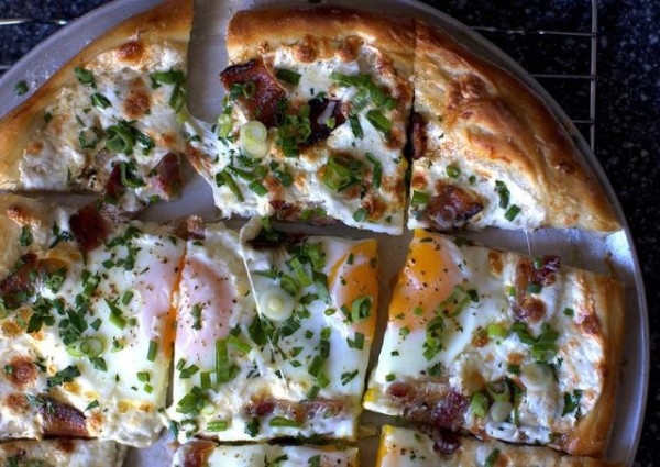 17 πεντανόστιμες παραλλαγές της πίτσας που θα σας κάνουν… κλικ στον ουρανίσκο! [Εικόνες] - Εικόνα7