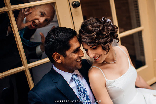 17 Photobombs γάμου που θα σας κάνουν να ξεκαρδιστείτε στα γέλια - Εικόνα6