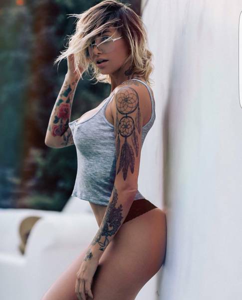 Ποιός είπε πως τα τατουάζ ασχημαίνουν τις γυναίκες - Εικόνα 21
