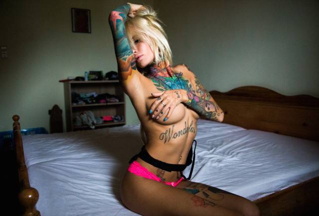 Ποιός είπε πως τα τατουάζ ασχημαίνουν τις γυναίκες - Εικόνα 34