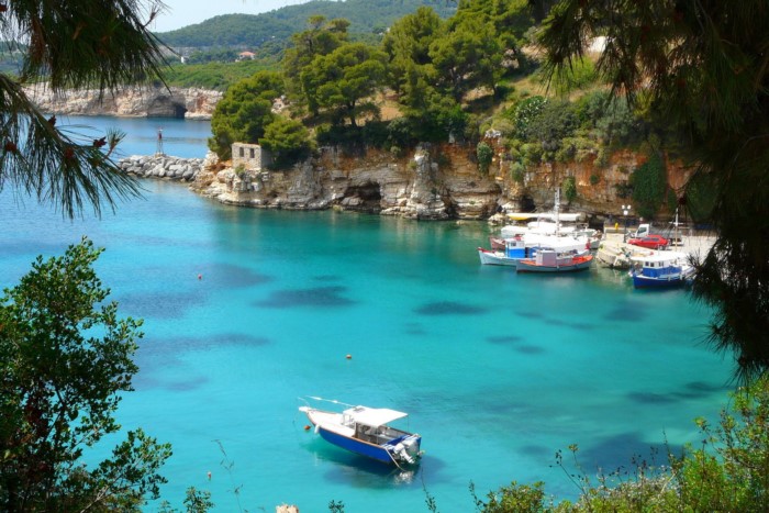 Η πρώτη περιοχή της Ελλάδας που κατάργησε την πλαστική σακούλα. Το κρυμμένο διαμάντι των νησιών μας με το μοναδικό θαλάσσιο πάρκο της χώρας - Εικόνα 21