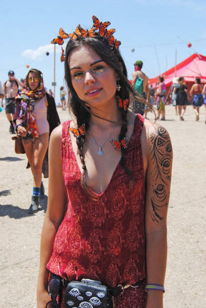 Συναρπαστικά κοpίτσια απο το φεστιβάλ Burning Man - Εικόνα 47