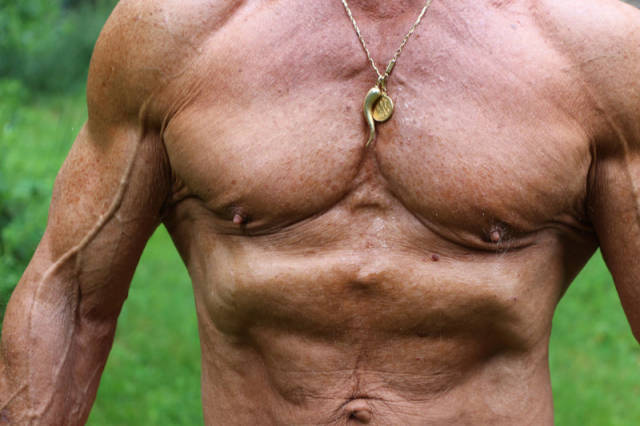 Το σώμα ενός Bodybuilder στα 40 και στα 80 του - Εικόνα 9