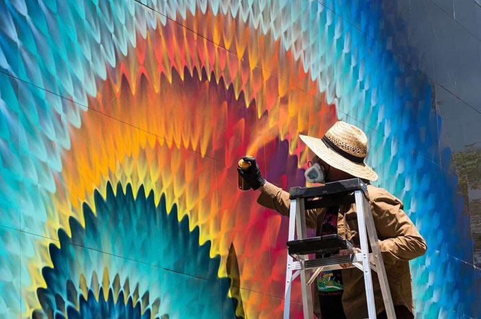 Ο street artist Hoxxoh γεμίζει το Miami καλειδοσκοπικά graffiti murals - Εικόνα 11