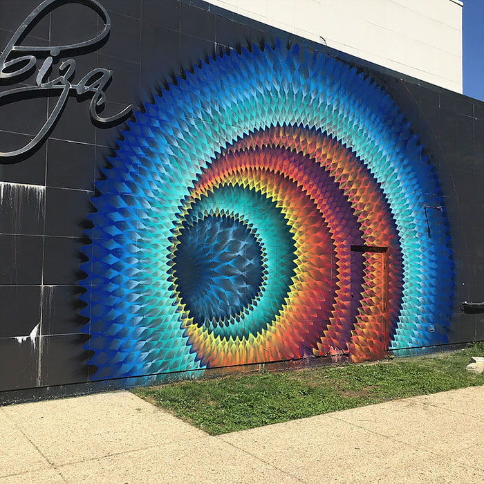 Ο street artist Hoxxoh γεμίζει το Miami καλειδοσκοπικά graffiti murals - Εικόνα 12