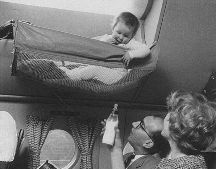Πώς ταξίδευαν τα μωρά στο αεροπλάνο το 1950; - Εικόνα 2