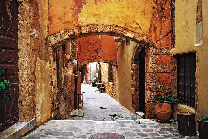 Η «Βενετία της Ανατολής»: Η ελληνική πόλη που θεωρείται μία από τις ομορφότερες της Μεσογείου. Όχι άδικα! - Εικόνα 21