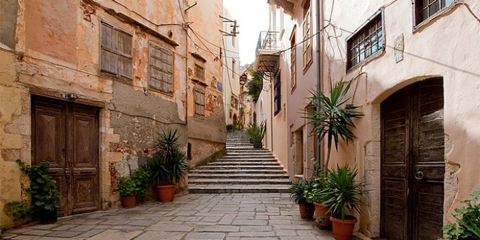 Η «Βενετία της Ανατολής»: Η ελληνική πόλη που θεωρείται μία από τις ομορφότερες της Μεσογείου. Όχι άδικα! - Εικόνα 9