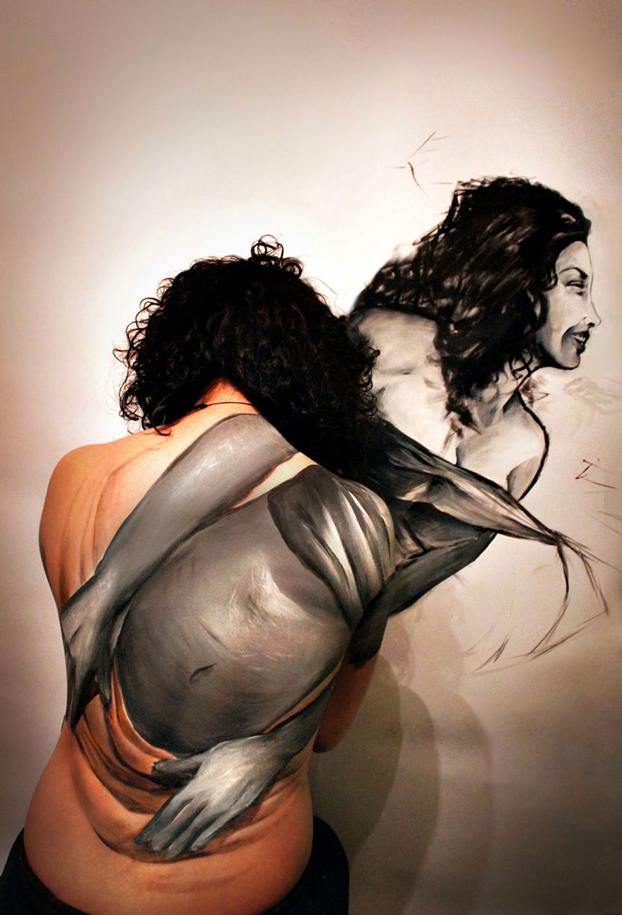 Χιλιανός καλλιτέχνης κομματιάζει γυναίκες με την τέχνη του... - Εικόνα 4