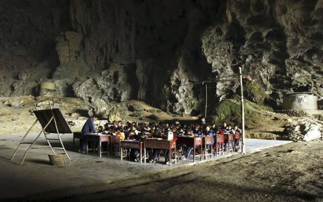 Το χωριό των 100 ανθρώπων μέσα σε μία σπηλιά - Εικόνα 4