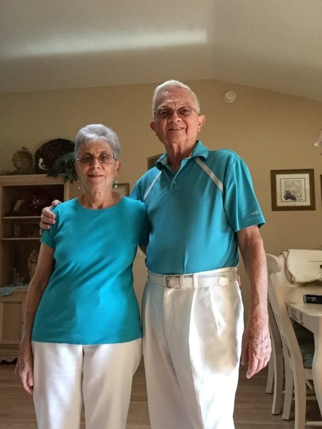 52 χρόνια παντρεμένοι και σετάρουν πάντα τα ρούχα τους - Εικόνα 1