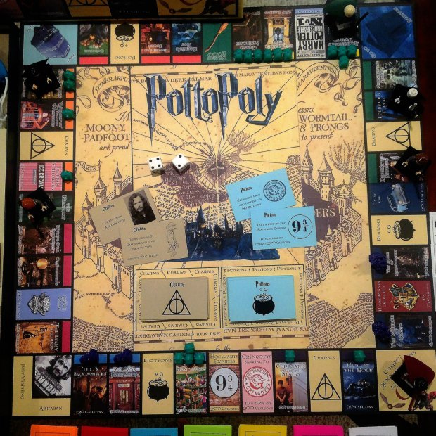 «Pottopoly»: Το απόλυτο επιτραπέζιο παιχνίδι για τους λάτρεις του Χάρι Πότερ. - Εικόνα 1