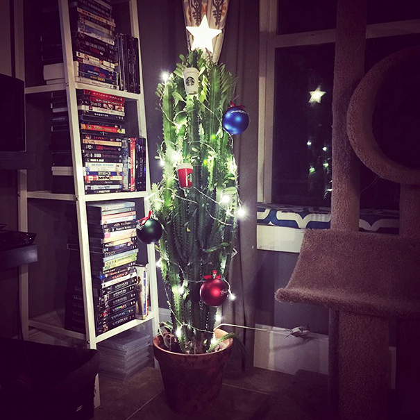 Πως να προστατέψετε το Χριστουγεννιάτικο δέντρο από τα κατοικίδιά σας - Εικόνα 31