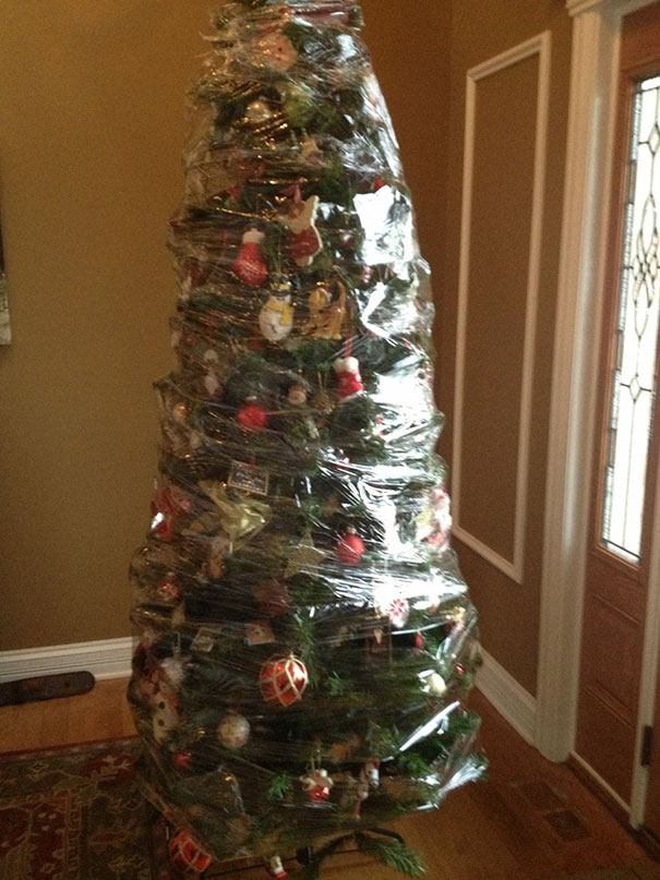Πως να προστατέψετε το Χριστουγεννιάτικο δέντρο από τα κατοικίδιά σας - Εικόνα 37